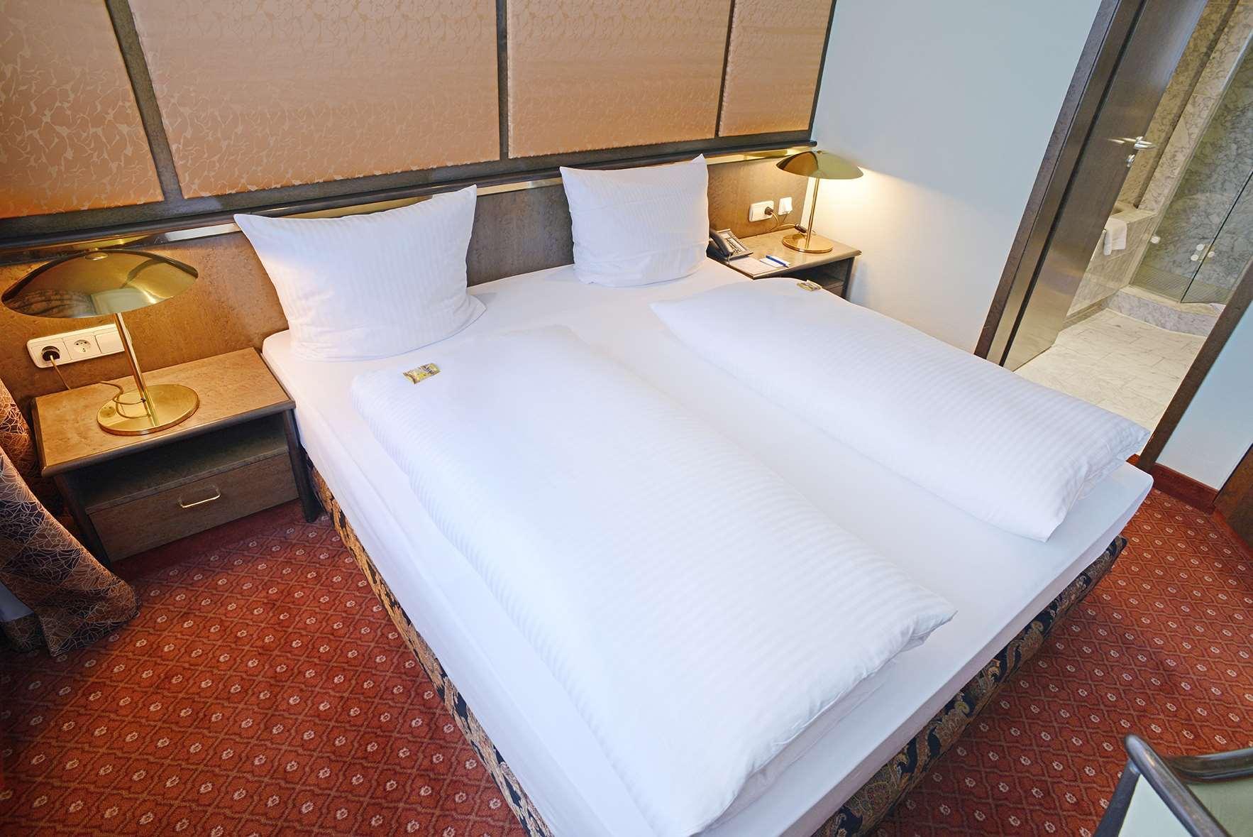 Plaza Kongresshotel Europe Stuttgart Kültér fotó