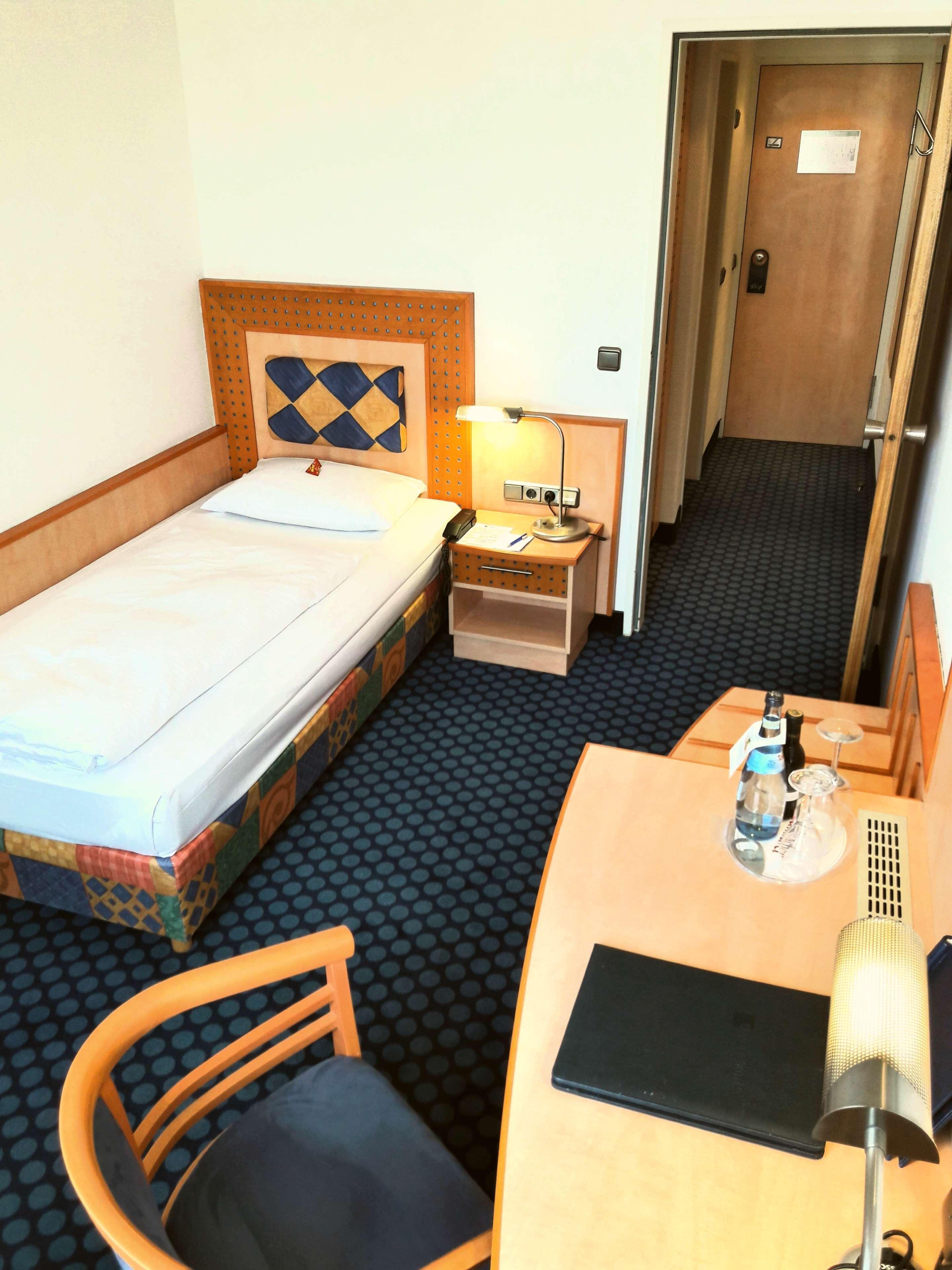 Plaza Kongresshotel Europe Stuttgart Kültér fotó
